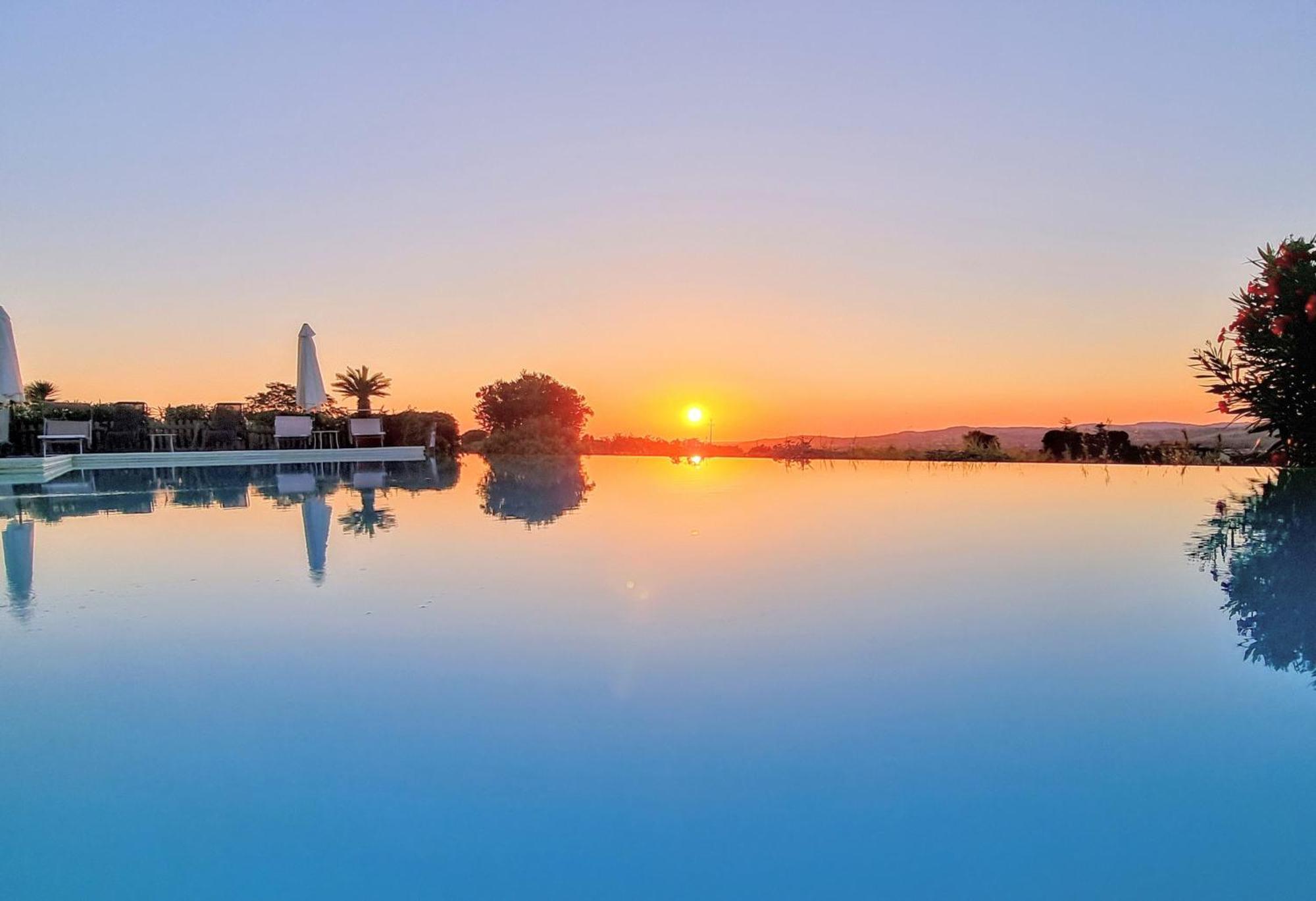 Agriturismo Rosa Antica Monte San Vito Luaran gambar